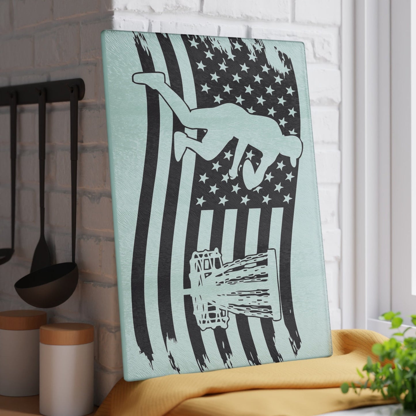 Patriotic Disc Golf Glass Cutting Board Discgolf Discgolfer Gift