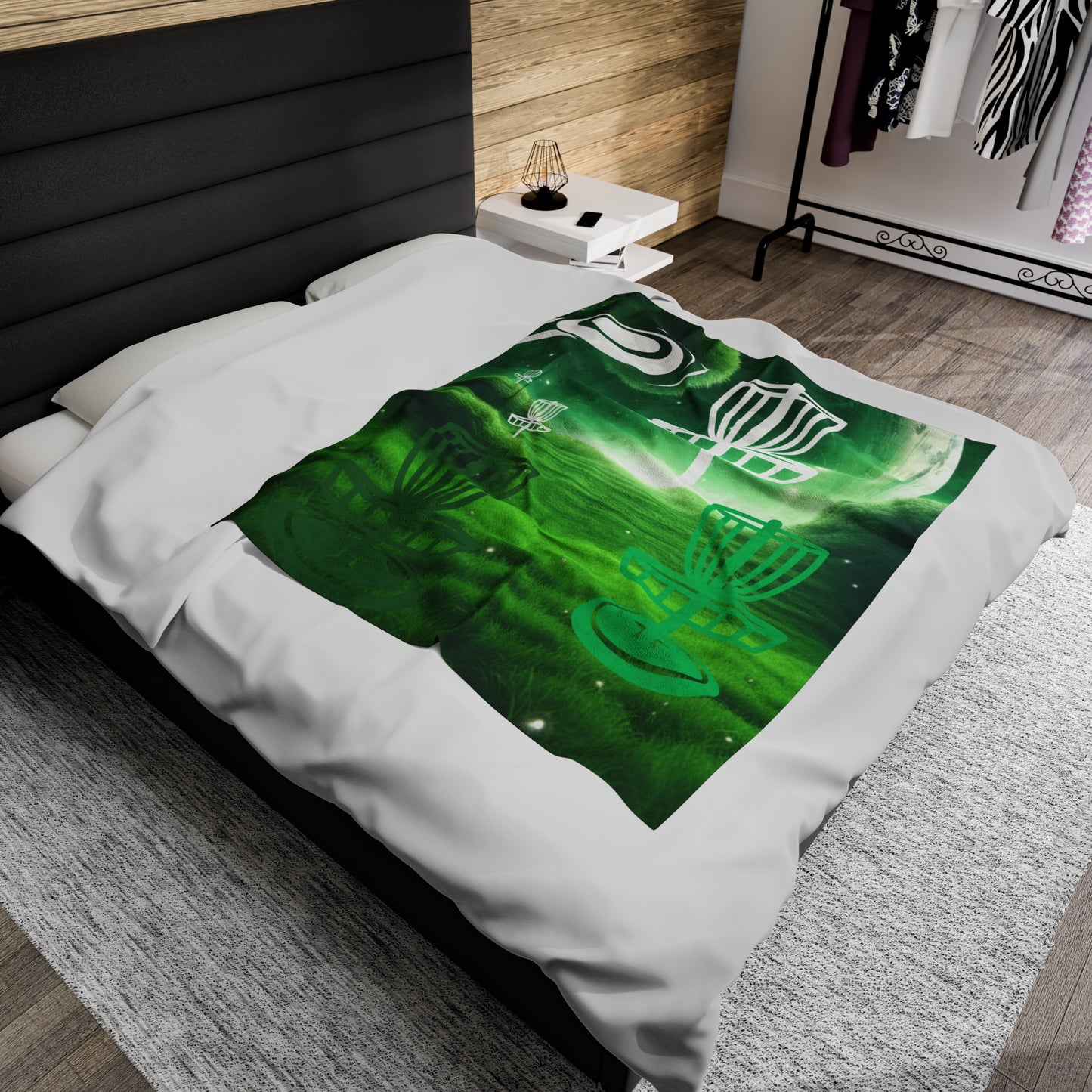 Disc Golf Green Dreams Velveteen Plush Blanket