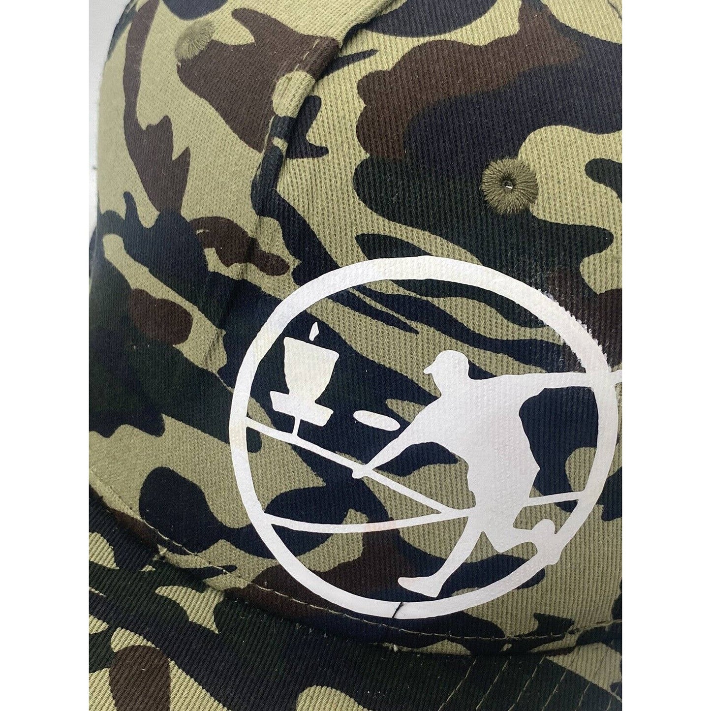 Disc Golf THROWING DISC MAN CAMO Hat Trucker Cap Snap Back DISC GOLF Vinyl Logo