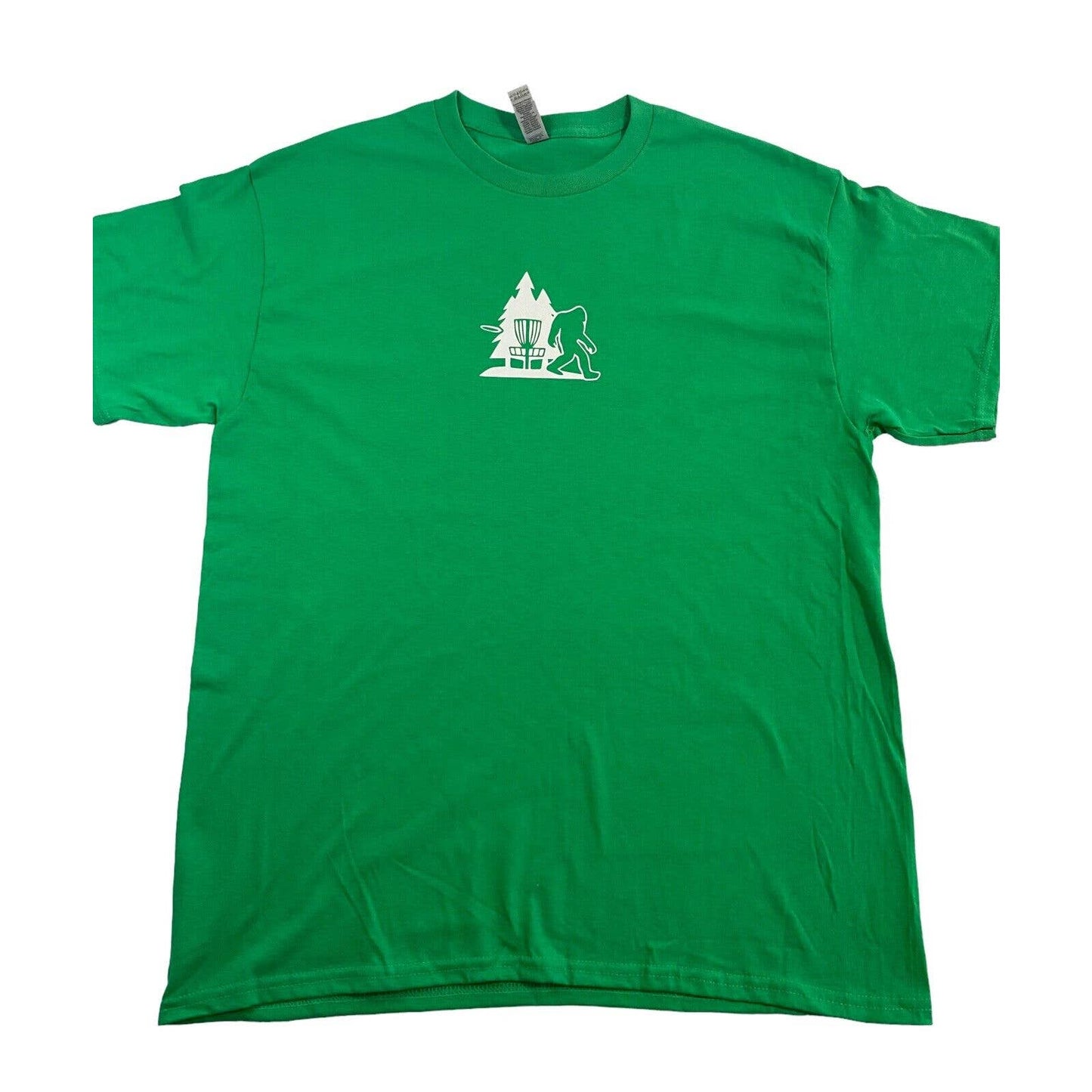 Disc Golf Shirt SASQUATCH SCENE Disc Golfer L Graphic T-Shirt Gildan GREEN