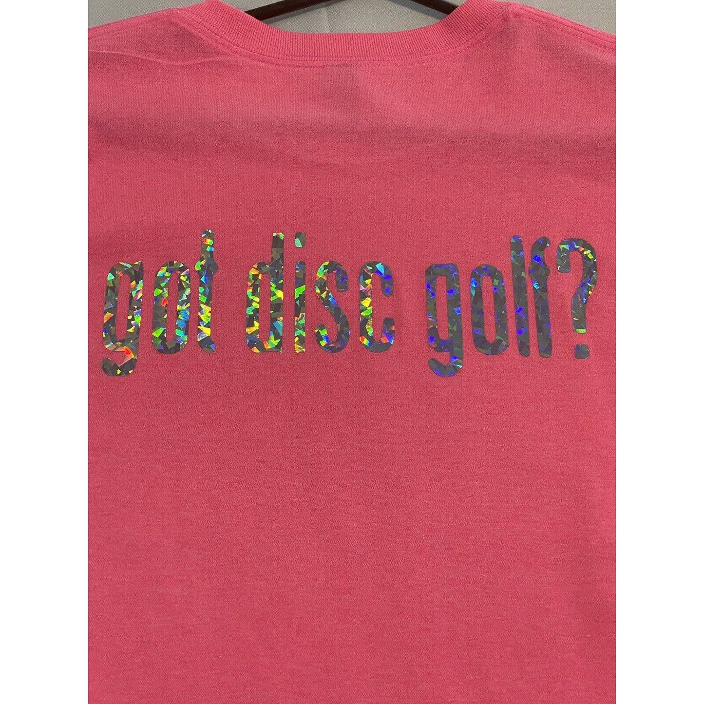 Disc Golf Shirt ADDICTED Holographic Logo L Graphic T-Shirt Gildan PINK