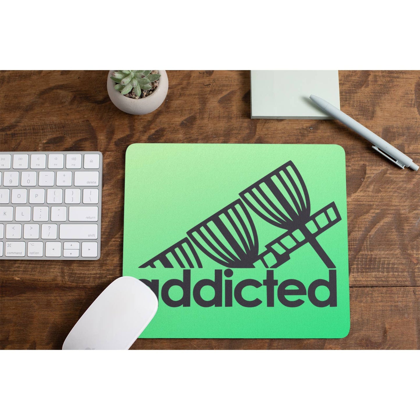 Disc Golf ADDICTED BLACK LOGO Mouse Pad Golf Basket Gaming Desk Mat Custom Gift